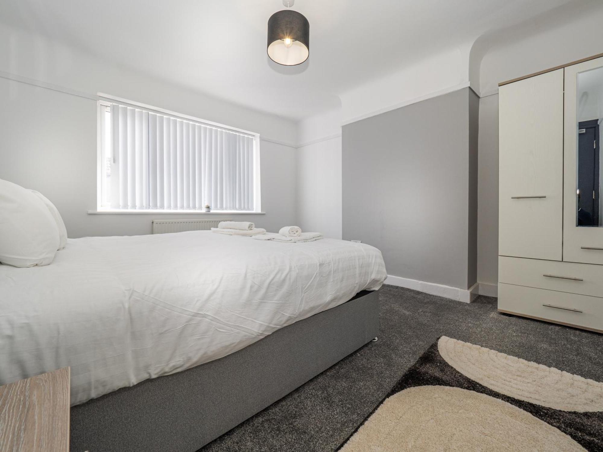 3Br Haven Retreat In Wallasey With Free Street Parking Esterno foto